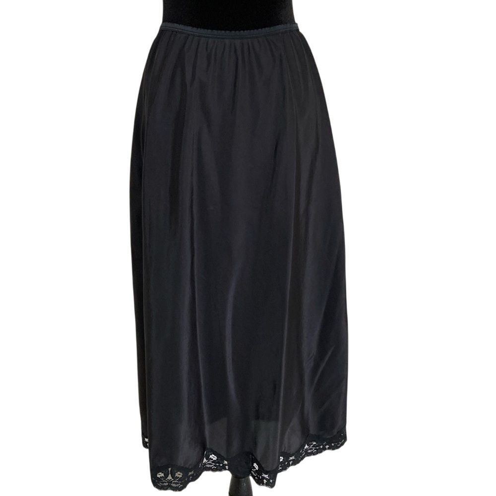 Vintage Lady Lynn Black 1/2 Slip Skirt L 31" Long Satin Lace‎ Feminine